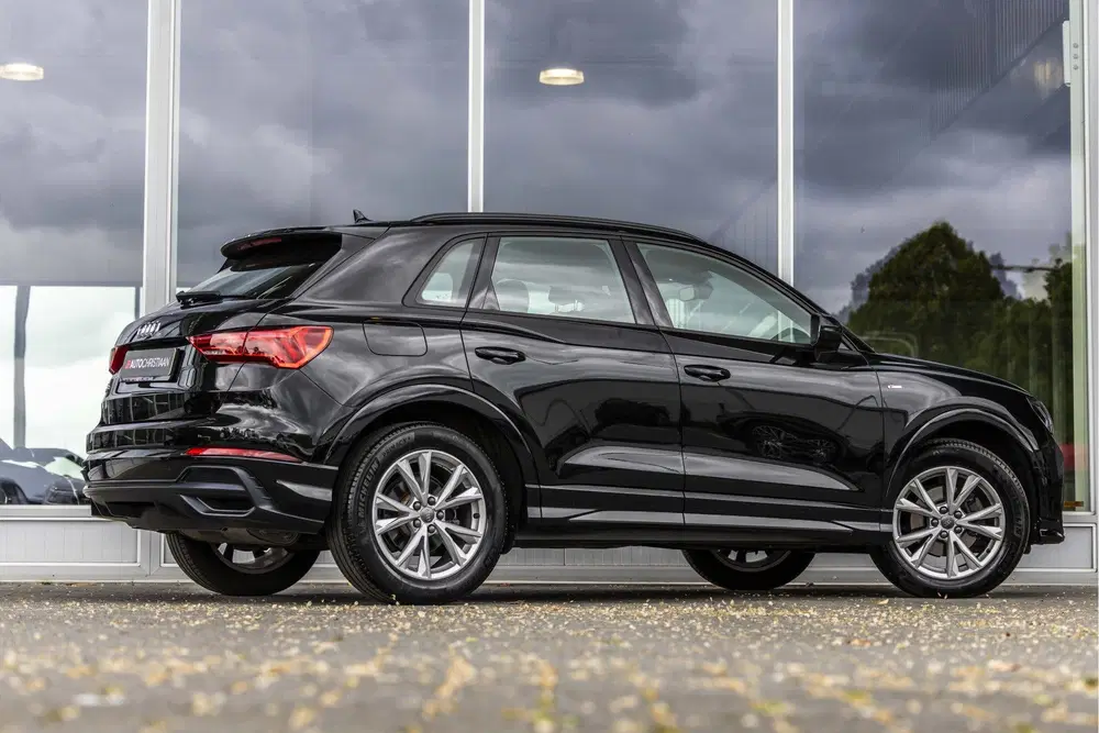 Audi Q3 35 TFSI S Line Pro Line S uit 2019, foto 2
