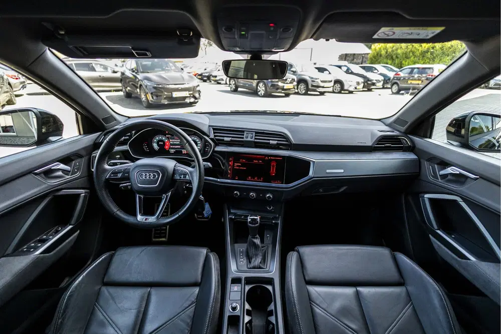 Audi Q3 35 TFSI S Line Pro Line S uit 2019, foto 5