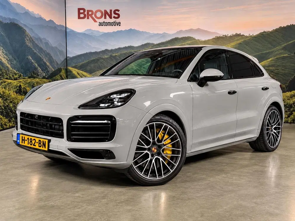 Porsche Cayenne Cayenne Coupé 3.0 E-Hybrid Keramisch l bos uit 2020