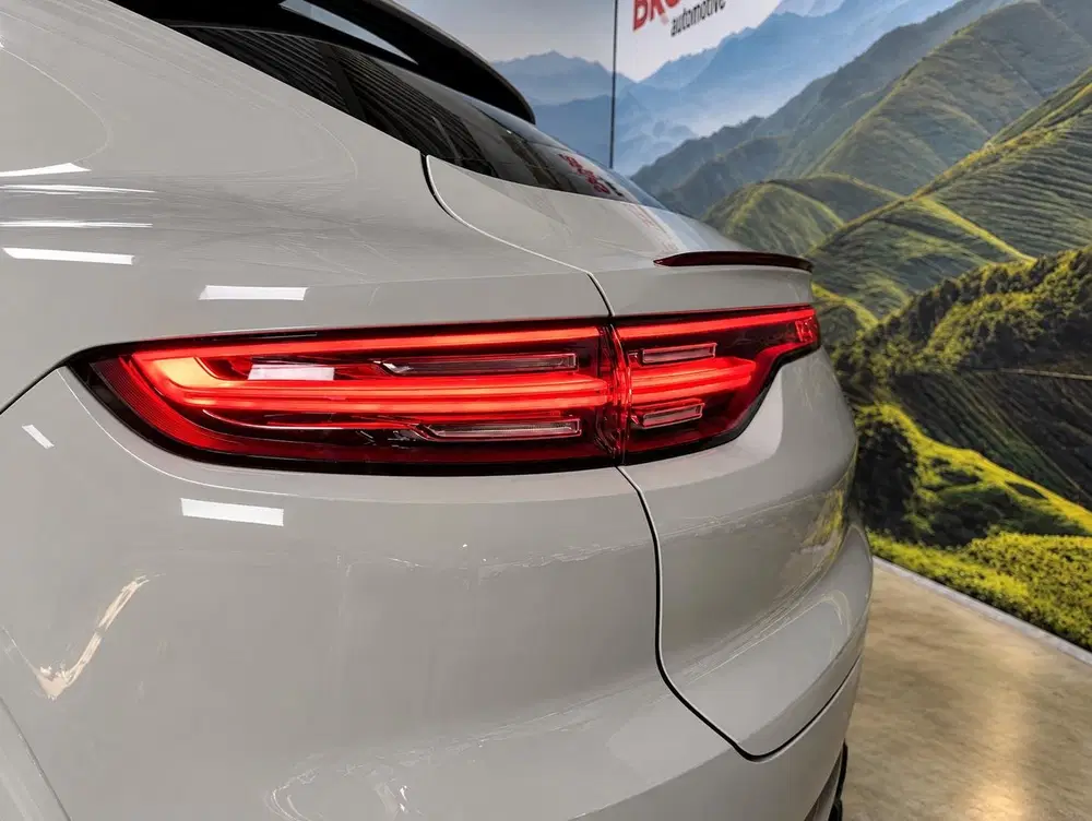 Porsche Cayenne Cayenne Coupé 3.0 E-Hybrid Keramisch l bos uit 2020, foto 15