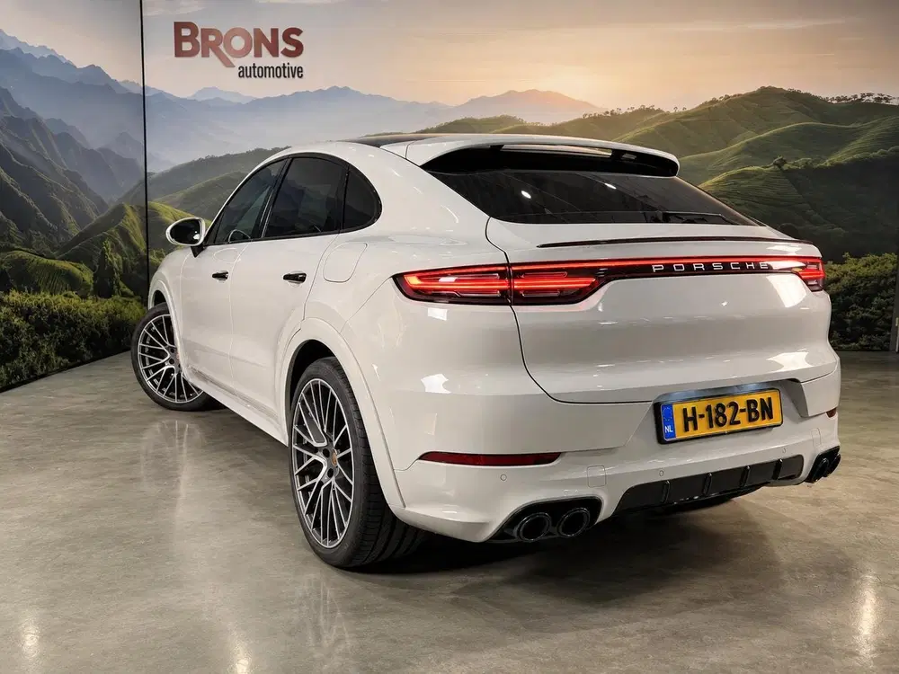Porsche Cayenne Cayenne Coupé 3.0 E-Hybrid Keramisch l bos uit 2020, foto 9
