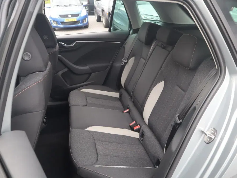 Skoda Kamiq 1.0 TSI 115pk DSG Business Edition uit 2026, foto 14