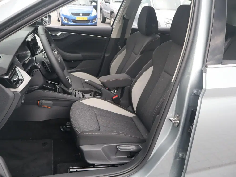 Skoda Kamiq 1.0 TSI 115pk DSG Business Edition uit 2026, foto 4