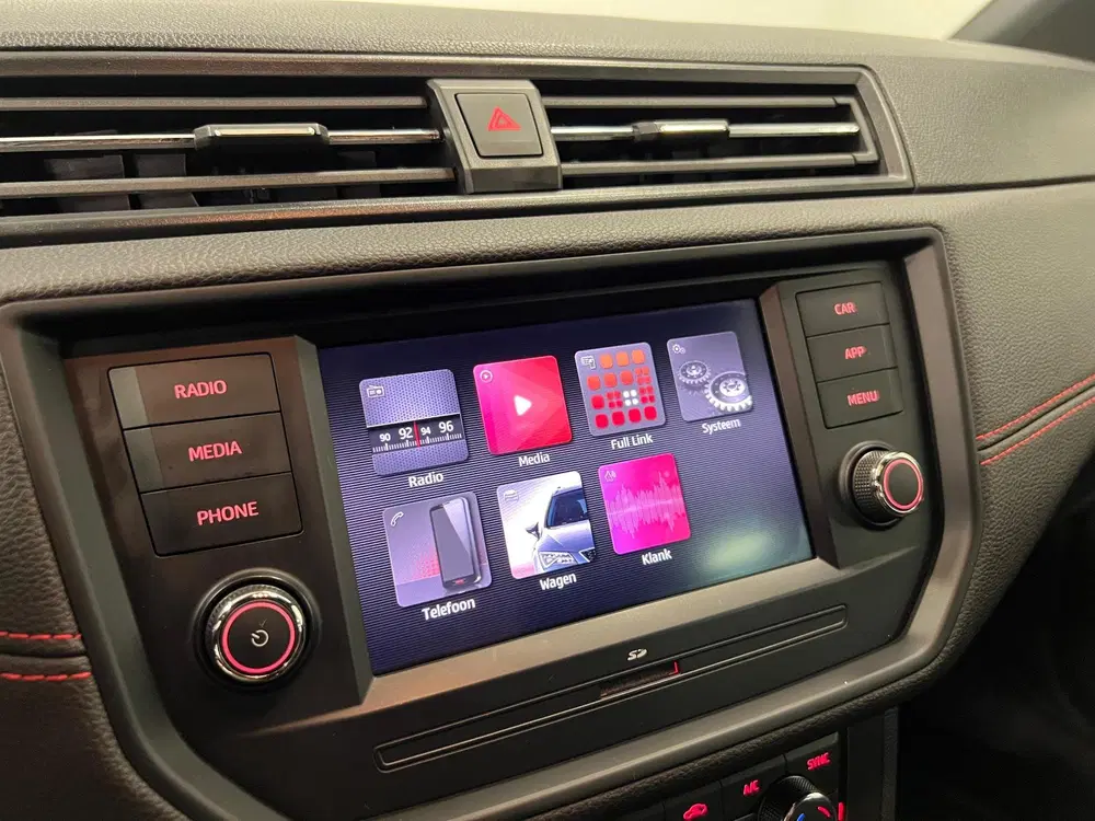 SEAT Arona 1.0 TSI FR Business Intense uit 2019, foto 12