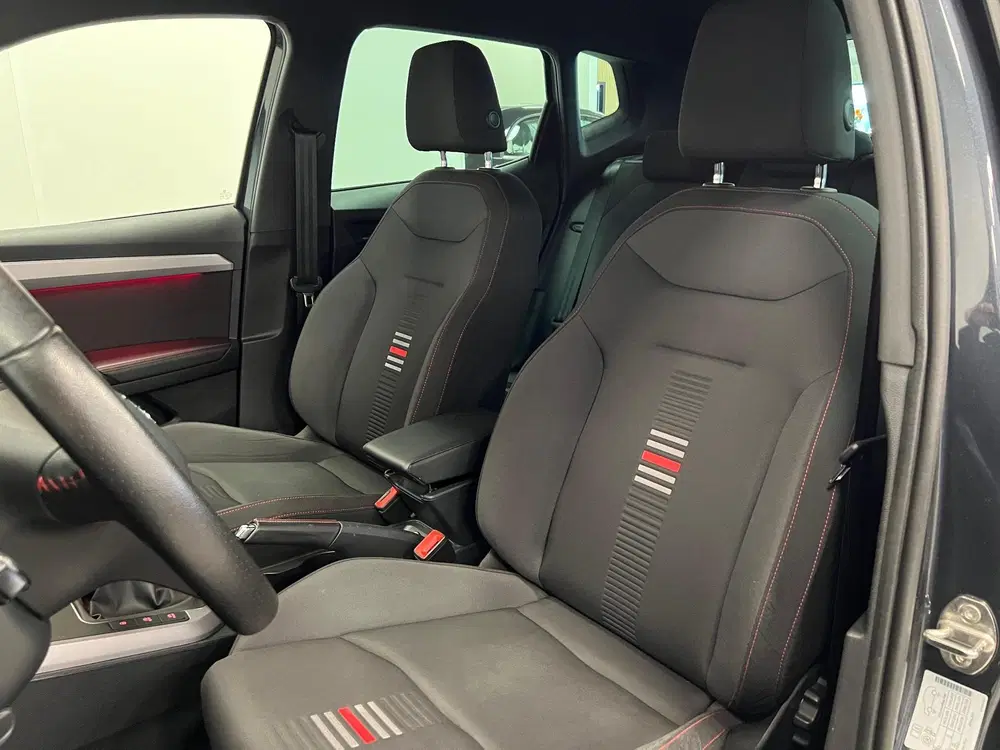 SEAT Arona 1.0 TSI FR Business Intense uit 2019, foto 7