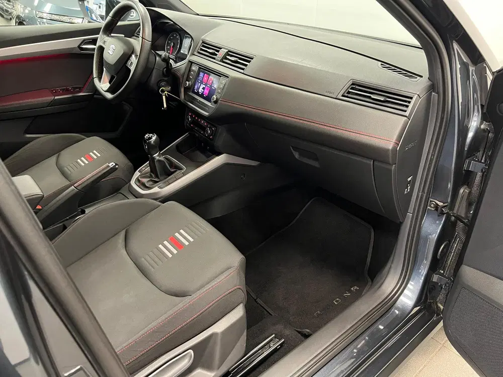 SEAT Arona 1.0 TSI FR Business Intense uit 2019, foto 8