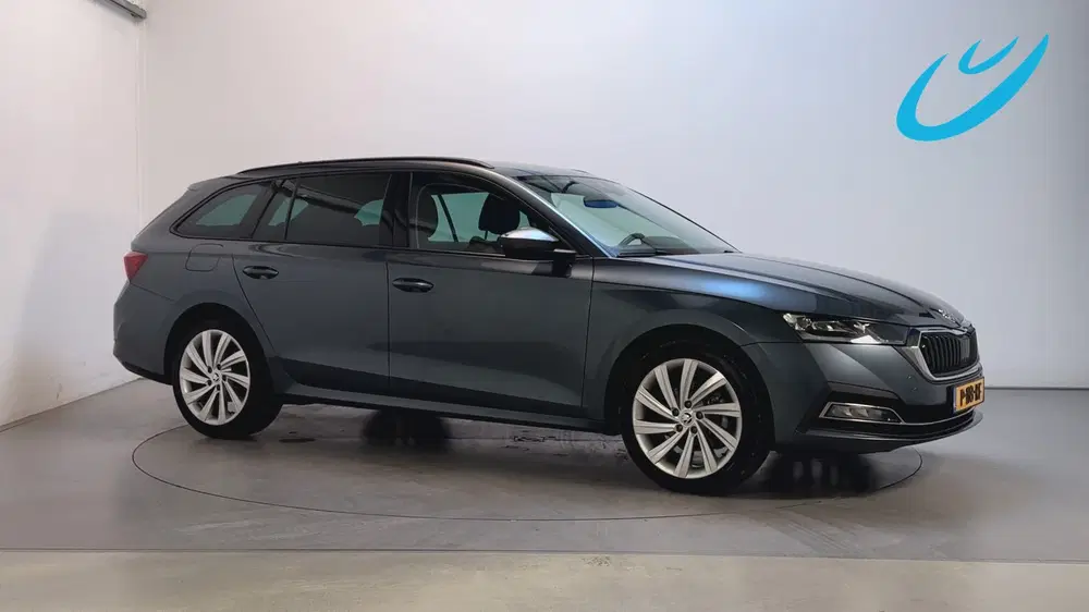 Skoda Octavia 1.5 e-TSI 150pk DSG Business Edition Plu uit 2021