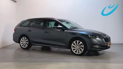 Skoda Octavia 1.5 e-TSI 150pk DSG Business Edition Plu uit 2021