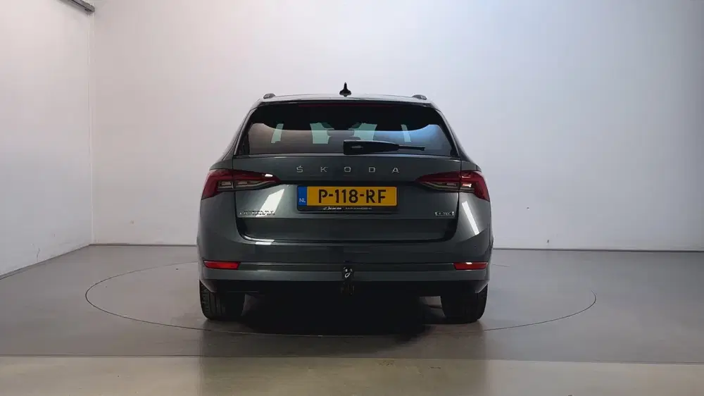 Skoda Octavia 1.5 e-TSI 150pk DSG Business Edition Plu uit 2021, foto 10