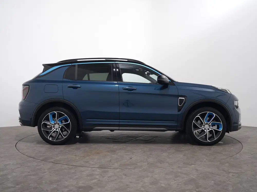 Lynk & Co 01 1.5 PLUG-IN HYBRID 261PK AUT7 uit 2025, foto 9