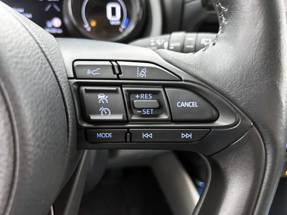 Toyota Yaris 1.5 Hybrid Executive Limited + uit 2023, foto 15