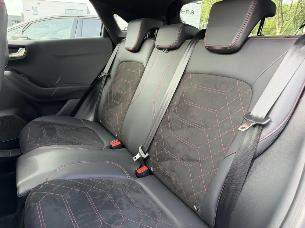 Ford Puma 1.0 EcoBoost Hybrid 155pk Automaat uit 2024, foto 10