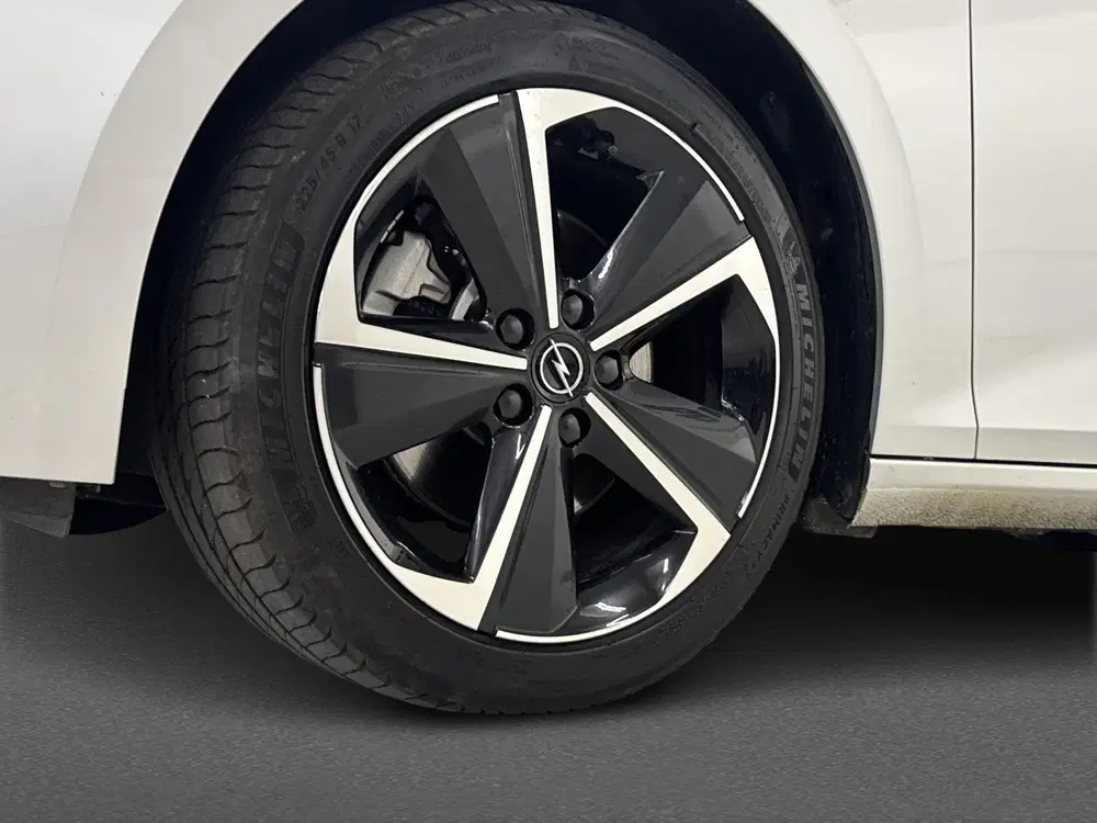 Opel Astra 1.2 Turbo Hybrid GS uit 2025, foto 11