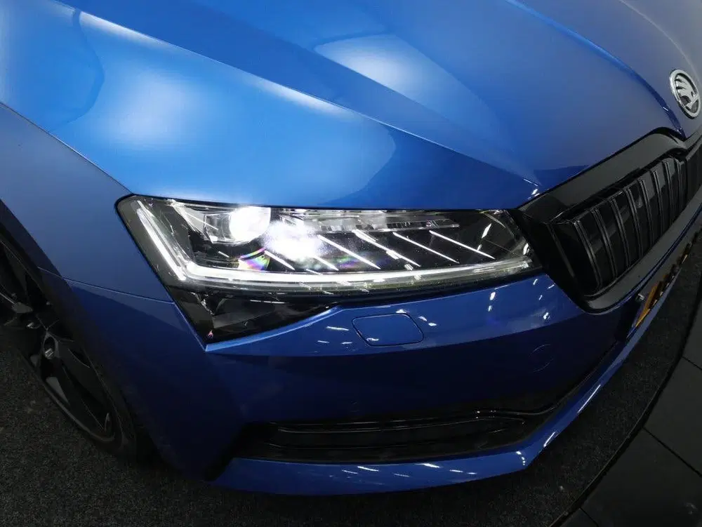 Skoda Superb 1.4 TSI iV Sportline Business uit 2020, foto 15