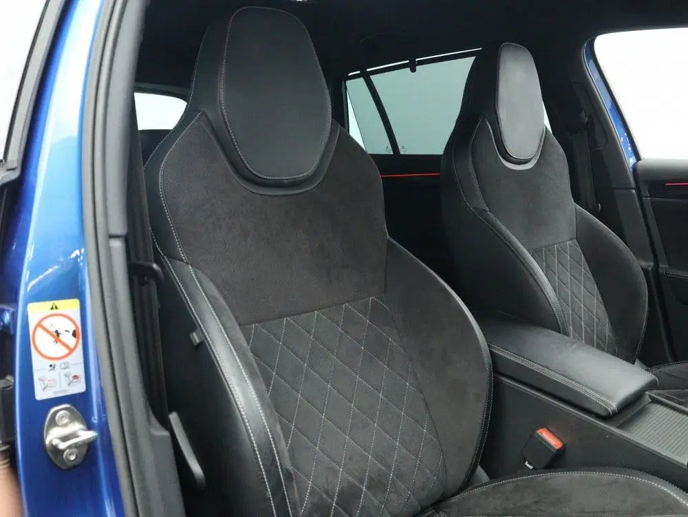 Skoda Superb 1.4 TSI iV Sportline Business uit 2020, foto 4