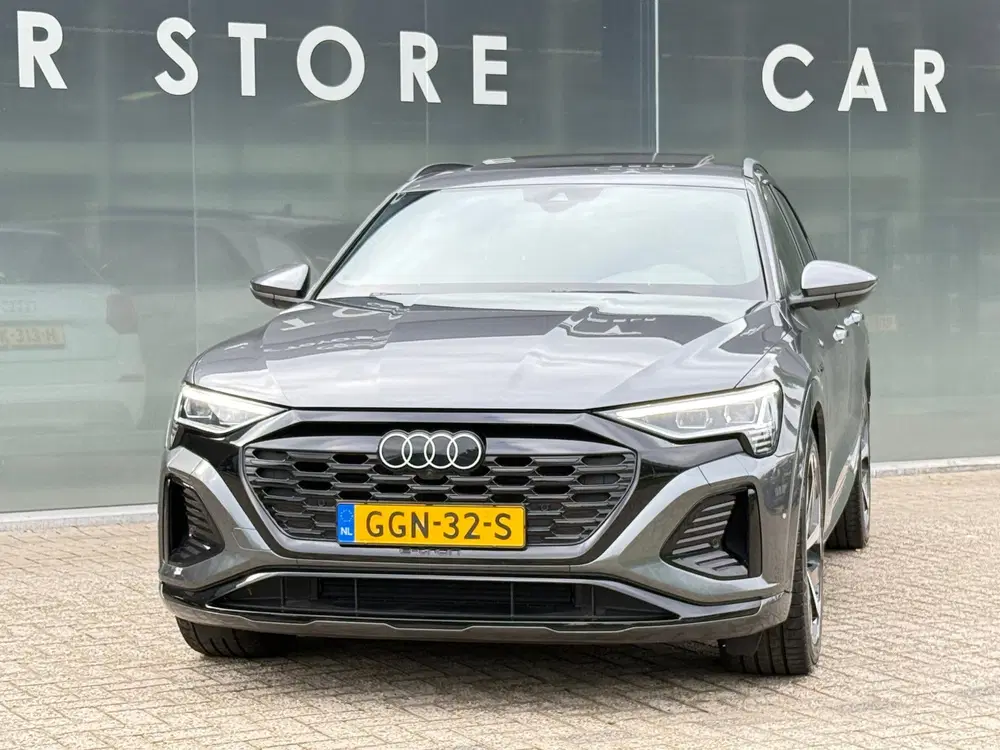 Audi Q8 e-tron S-LINE QUATRRO 95 kWh 94% PANO uit 2024, foto 4