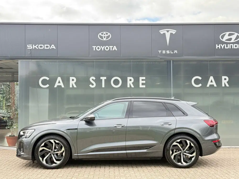Audi Q8 e-tron S-LINE QUATRRO 95 kWh 94% PANO uit 2024, foto 5