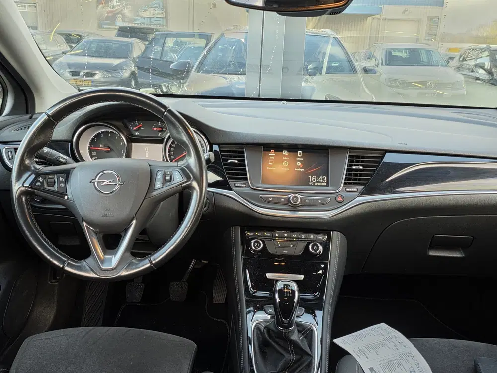 Opel Astra 1.2 Business Elegance + KEYLESS + A uit 2021, foto 10