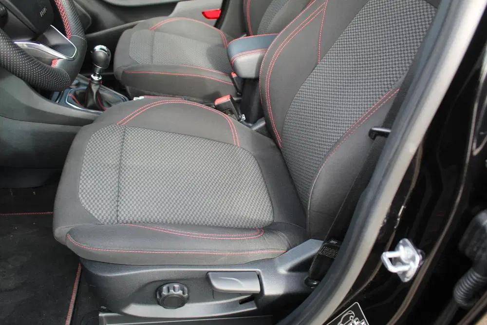 Ford Puma 1.0-125pk EcoBoost Hybrid ST-Line. April 2 uit 2024, foto 5