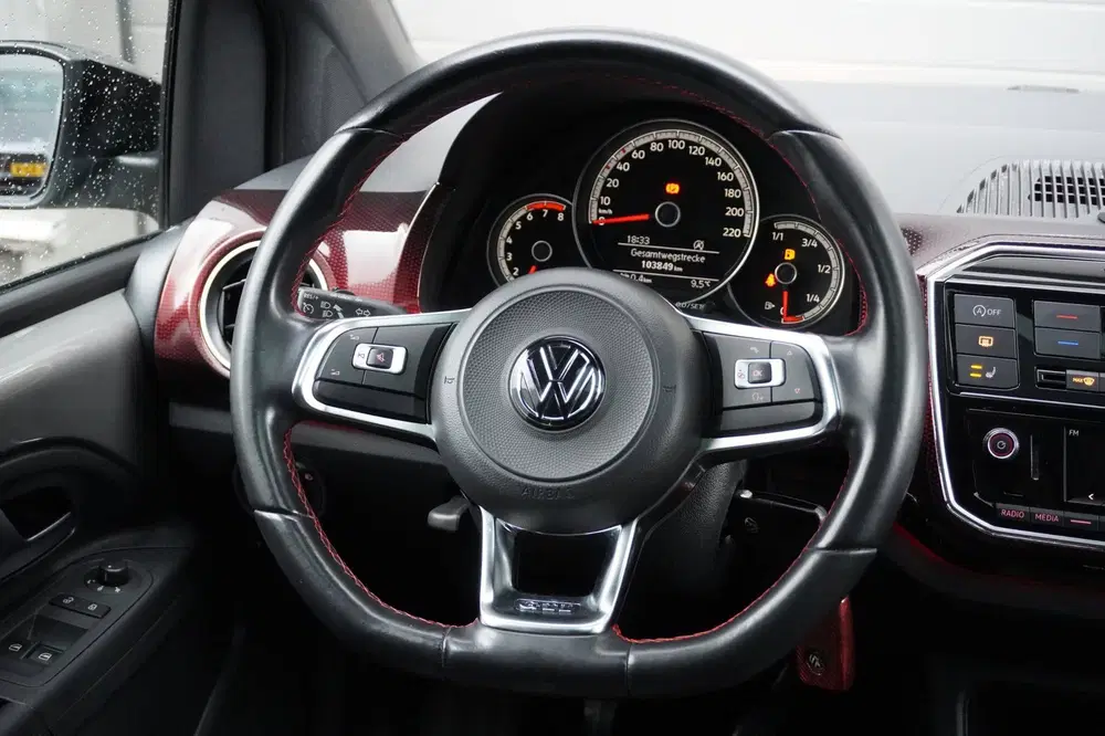 Volkswagen up! 1.0 TSI GTI uit 2019, foto 13