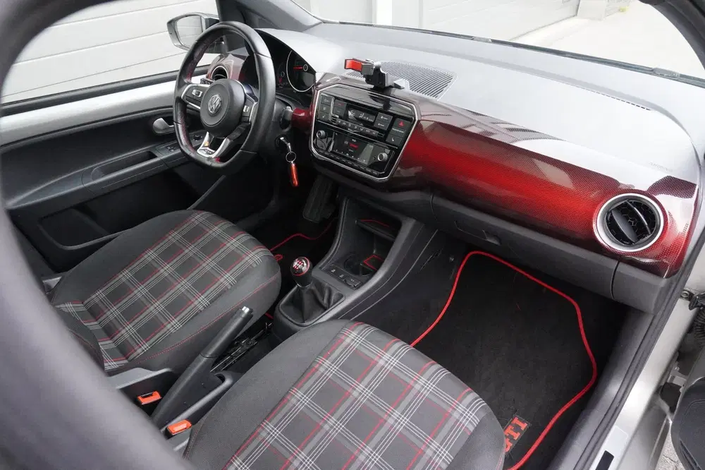 Volkswagen up! 1.0 TSI GTI uit 2019, foto 6