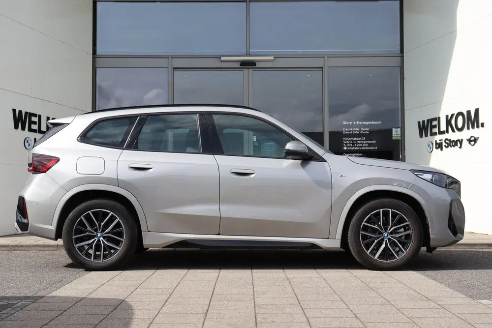 BMW X1 xDrive25e M Sport Automaat uit 2024, foto 9