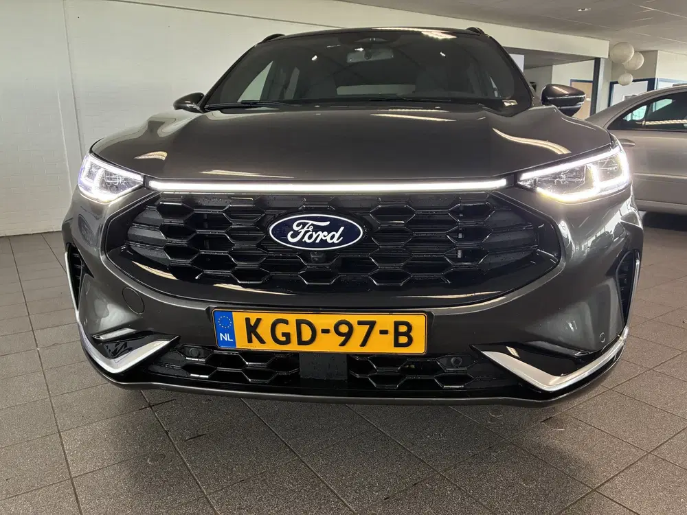 Ford Kuga 2.5 PHEV ST-Line X Bomvol pano-elektr.trek uit 2026, foto 2