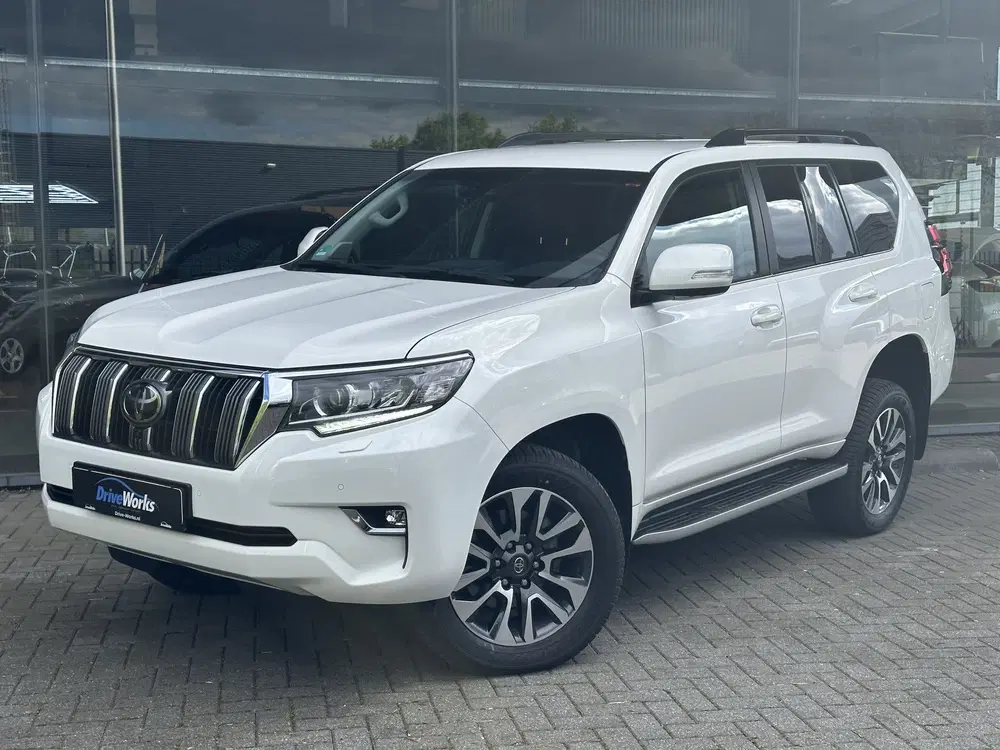 Toyota Land Cruiser 2.8 D-4D-F Professional uit 2024
