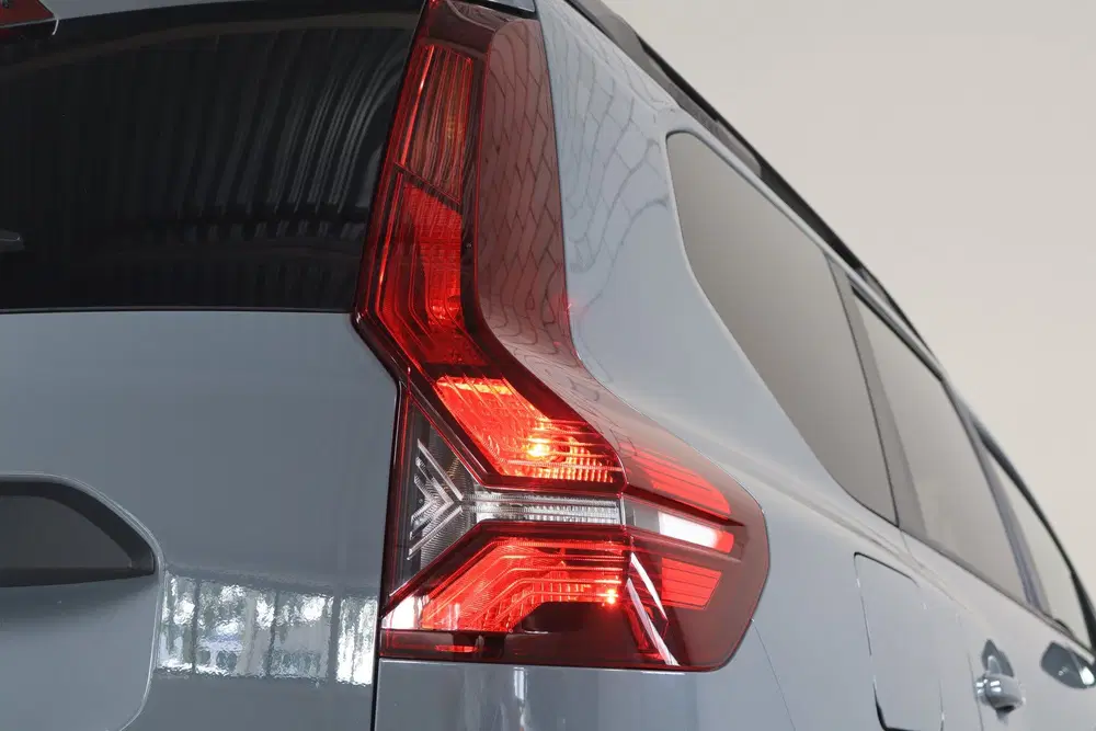 Dacia Jogger 1.6 Hybrid 140 Expression 7p. uit 2025, foto 15