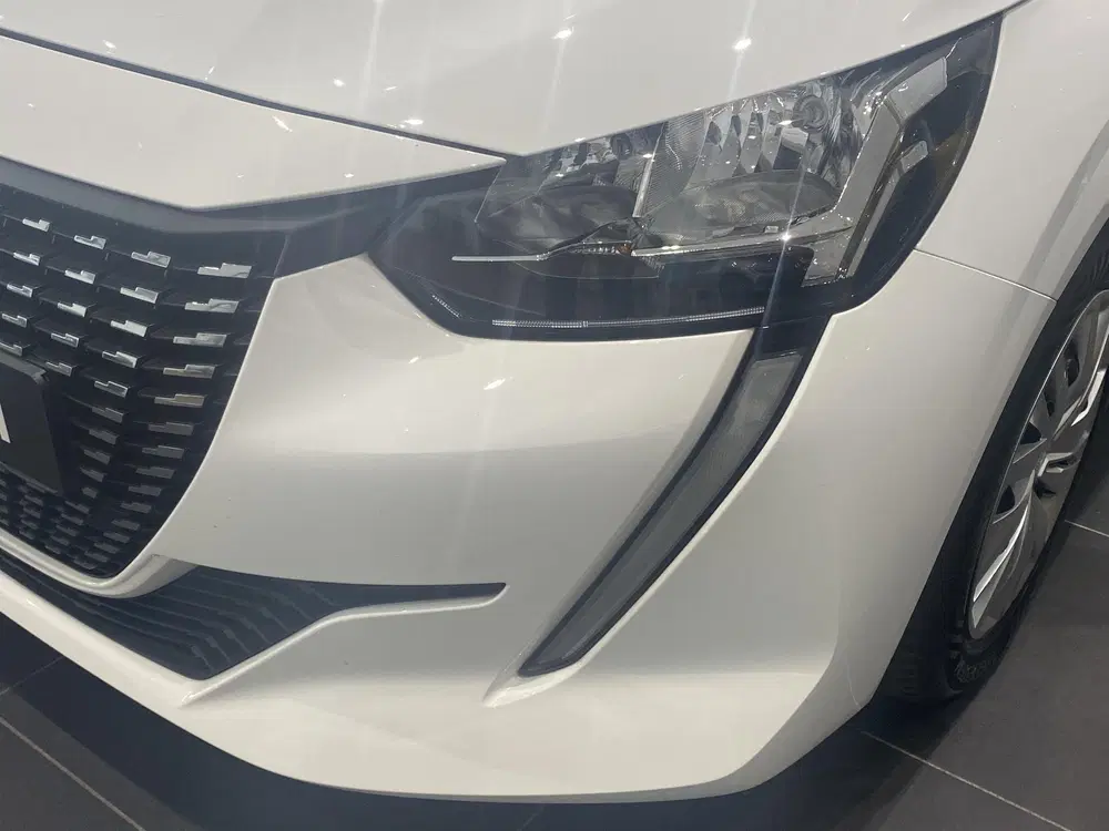 Peugeot 208 1.2 Active uit 2023, foto 14