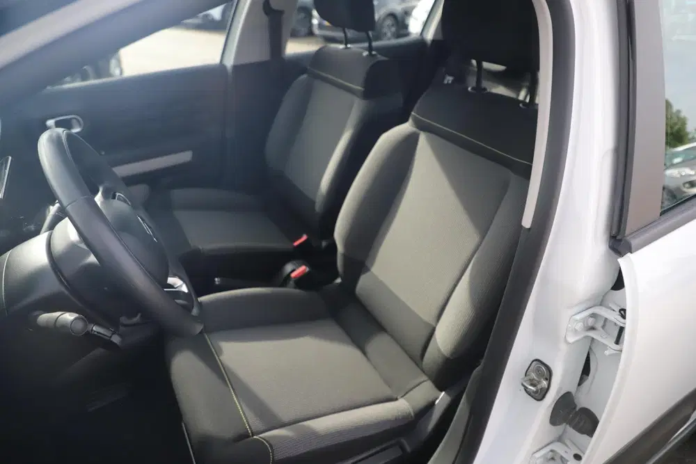 Citroën C3 Citroen C3 1.2 PureTech Feel Navigatie Car uit 2021, foto 6