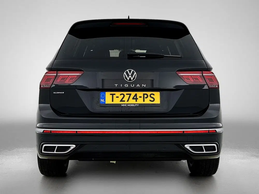 Volkswagen Tiguan Allspace 1.5 TSI R-Line Business uit 2023, foto 2