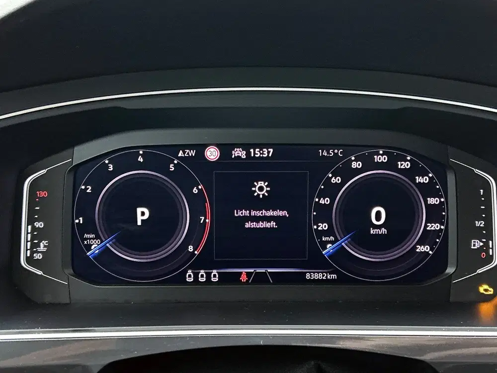 Volkswagen Tiguan Allspace 1.5 TSI R-Line Business uit 2023, foto 8