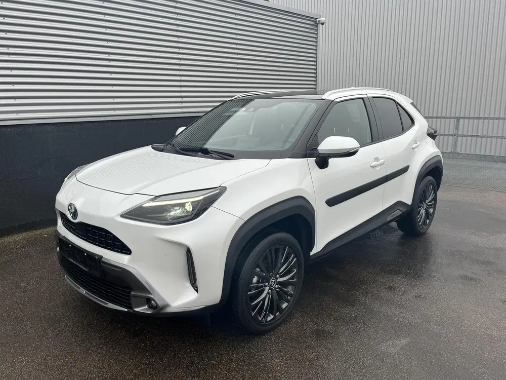 Toyota Yaris Cross 1.5 Hybrid Adventure AWD Panoramadak uit 2022, foto 4