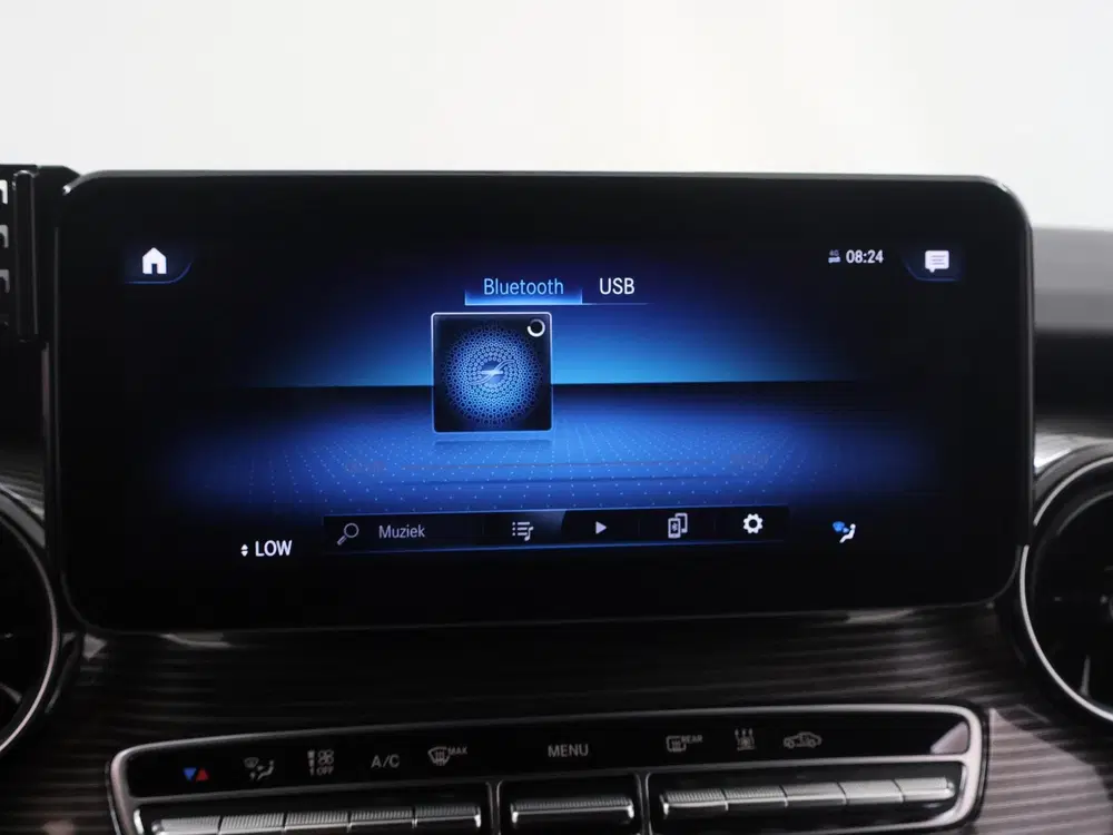 Mercedes-Benz EQV 300 L2 uit 2024, foto 15