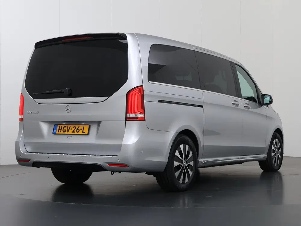 Mercedes-Benz EQV 300 L2 uit 2024, foto 2
