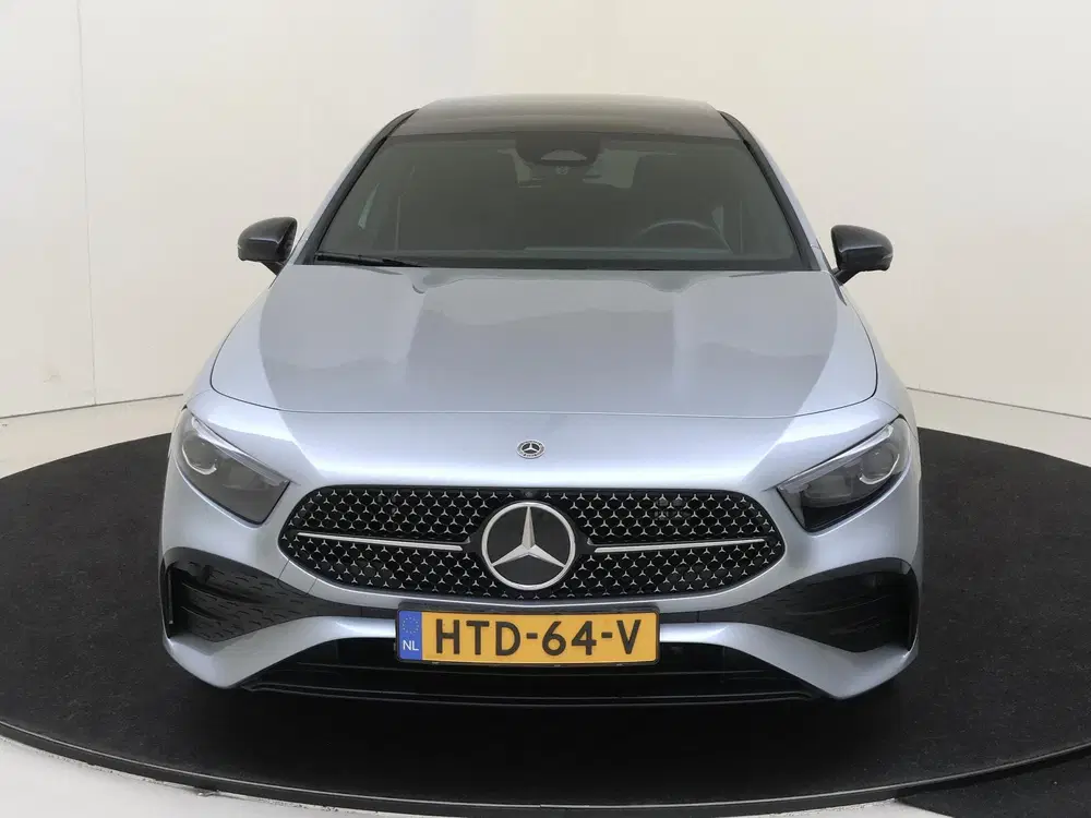 Mercedes-Benz A-Klasse 250 e Business Solution AMG Premium P uit 2025, foto 7