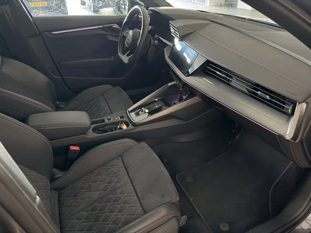 Audi S3 2.0 TFSI Quattro Edition One uit 2022, foto 4