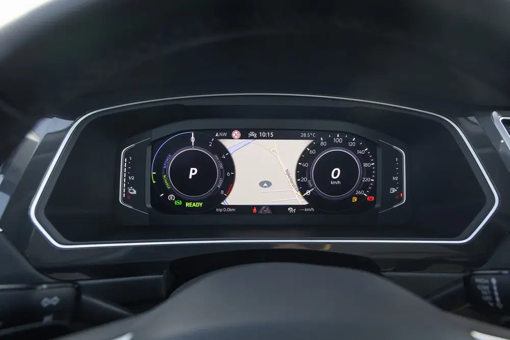 Volkswagen Tiguan 1.4 TSI Plug in Hyb Elegance panoramadak uit 2022, foto 4
