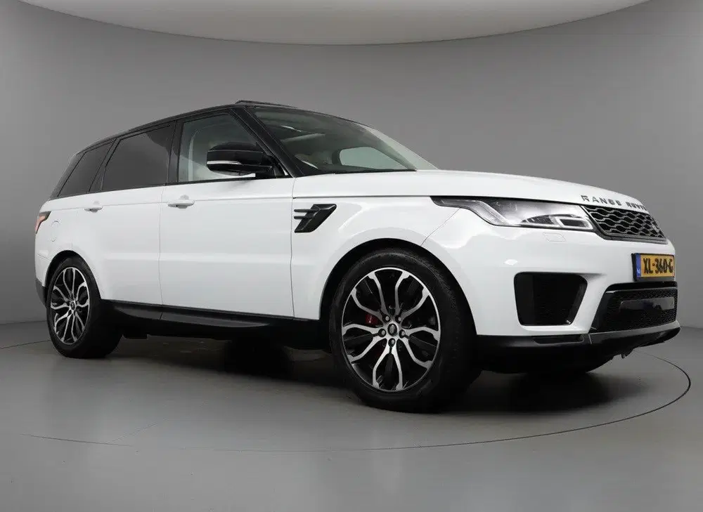 Land Rover Range Rover Sport Black Optic P400e HSE Signature uit 2019, foto 3