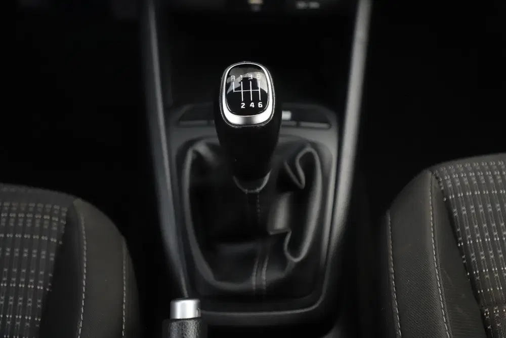 Kia Stonic 1.0 T-GDi MHEV DynamicLine 101PK Navigatie uit 2021, foto 10