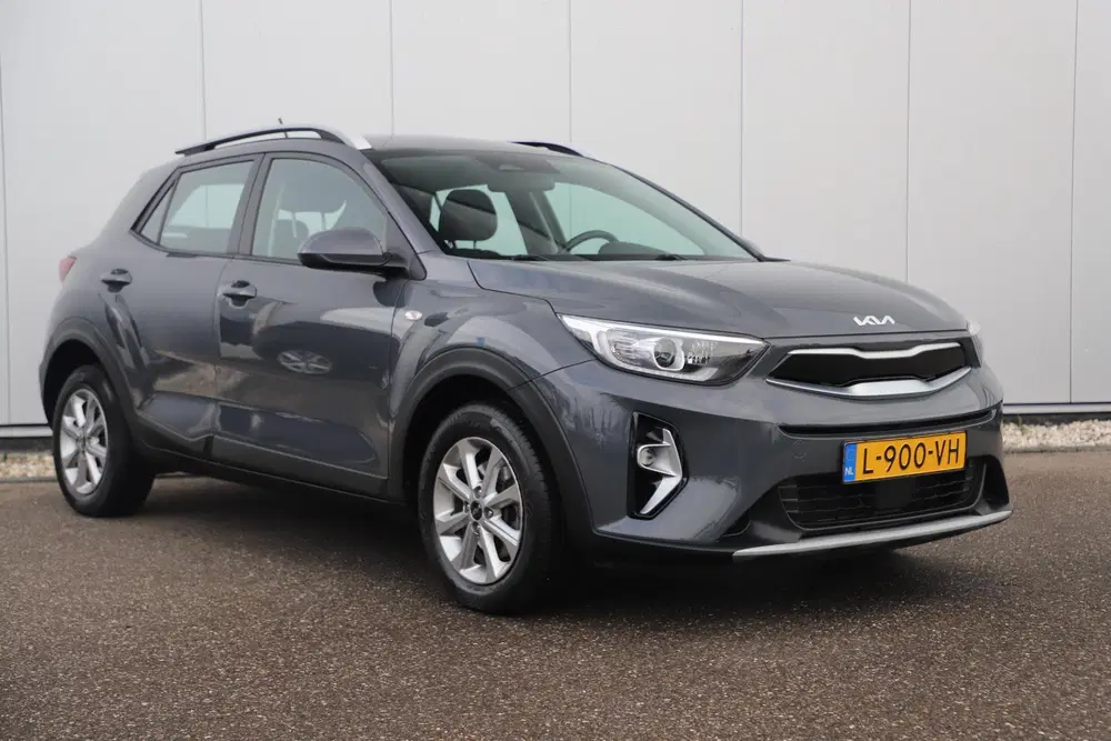 Kia Stonic 1.0 T-GDi MHEV DynamicLine 101PK Navigatie uit 2021, foto 3