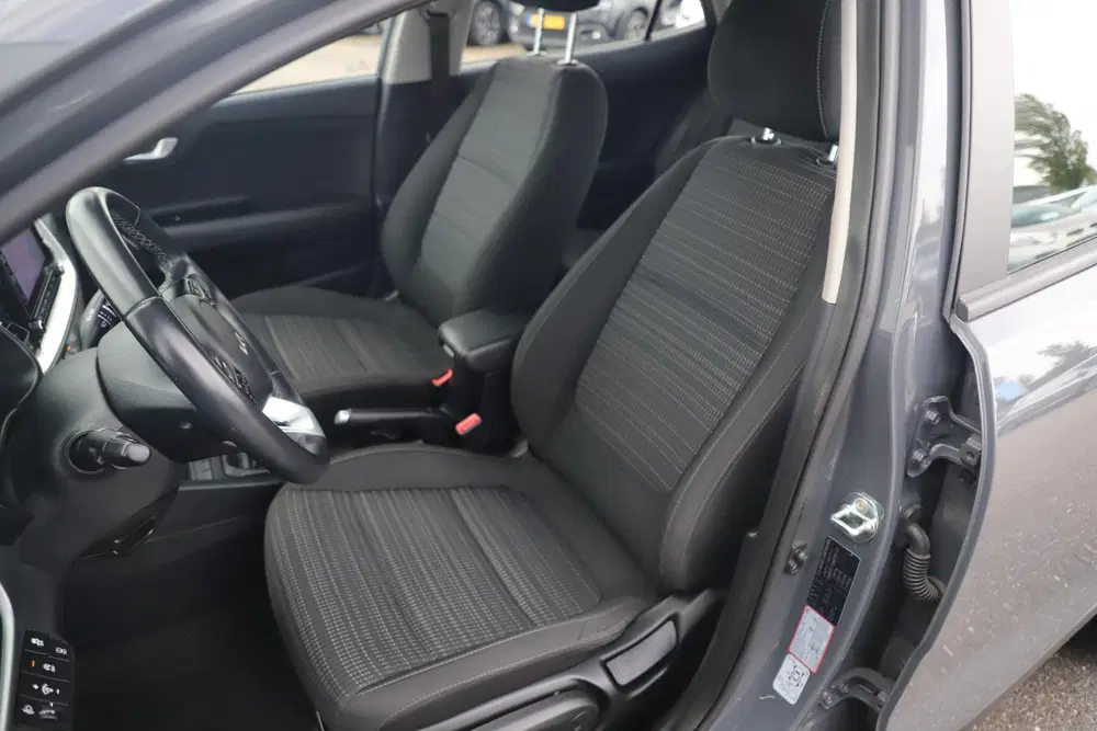 Kia Stonic 1.0 T-GDi MHEV DynamicLine 101PK Navigatie uit 2021, foto 6