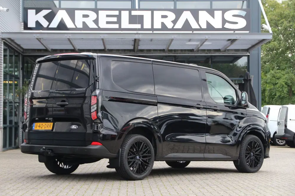 Ford Transit Custom 2.0 TDCI 110 uit 2024, foto 8