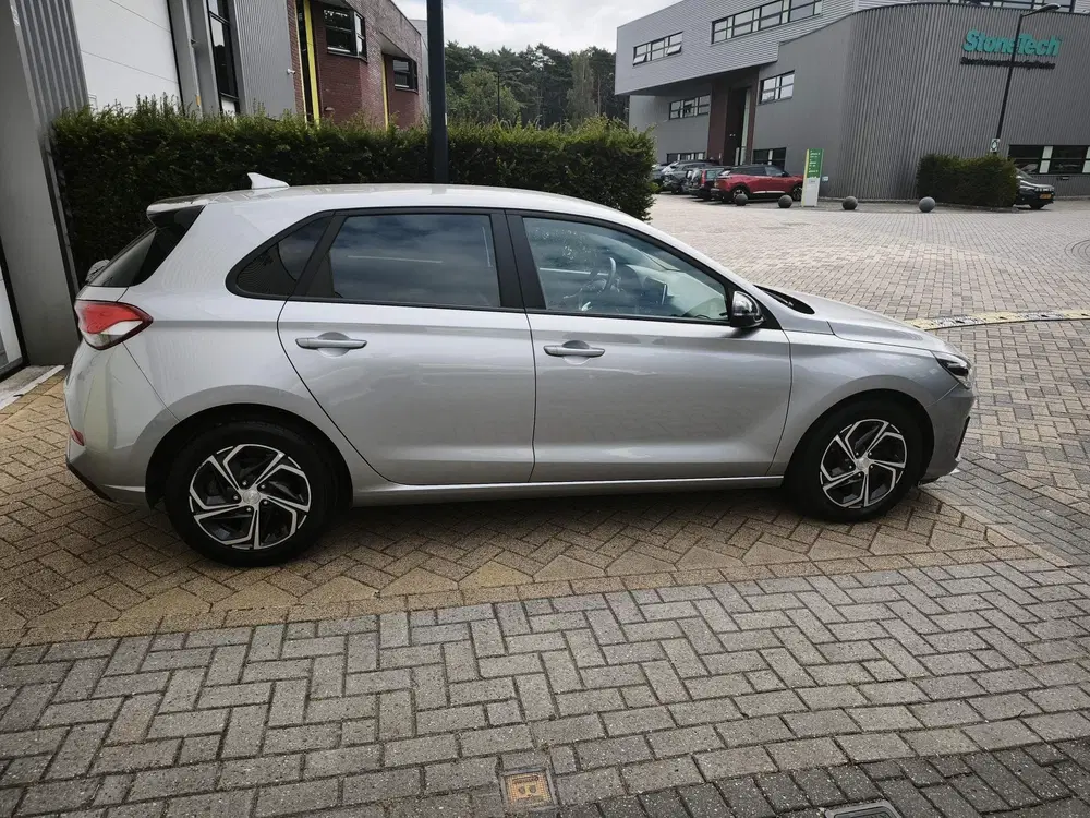 Hyundai i30 1.0 T-GDi MHEV Comfort Navi-Carplay Stoel uit 2022, foto 11