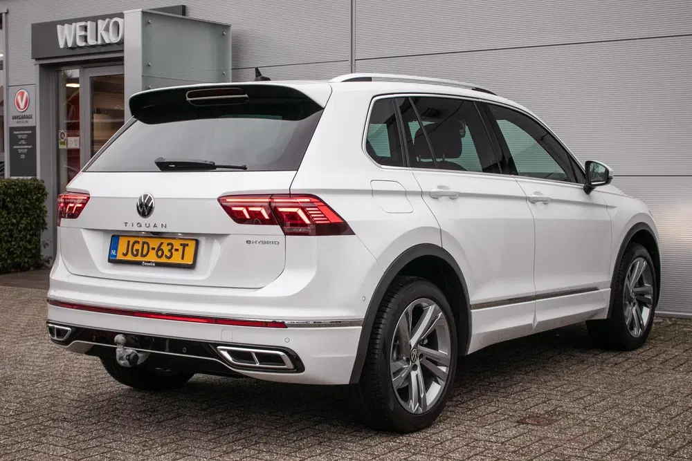 Volkswagen Tiguan 1.4 TSI eHybrid R-Line Business+ uit 2022, foto 3
