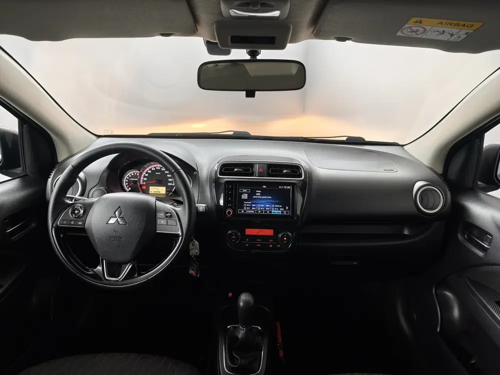 Mitsubishi Space Star 1.2 Dynamic uit 2024, foto 3