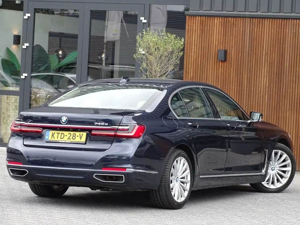 BMW 7-serie 7 Serie 745e 394PK uit 2019, foto 9
