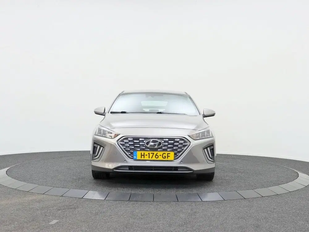 Hyundai IONIQ 1.6 GDi Comfort Plus uit 2020, foto 15