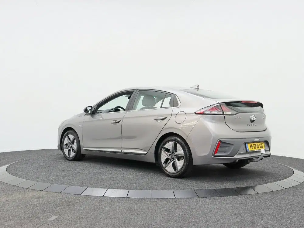 Hyundai IONIQ 1.6 GDi Comfort Plus uit 2020, foto 9